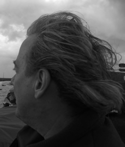 a photo of the suthor, in balck and white